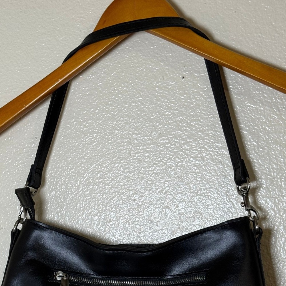 Patricia Nash Black Leather Shoulder Bag‎ Silver Hardware Zip Small Hobo Purse - Picture 6 of 16